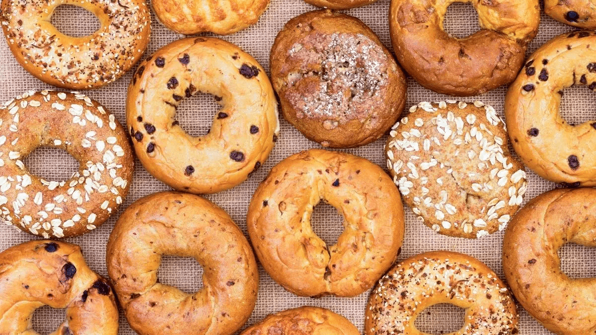 Are Starbucks' everything bagels vegan? starbmag