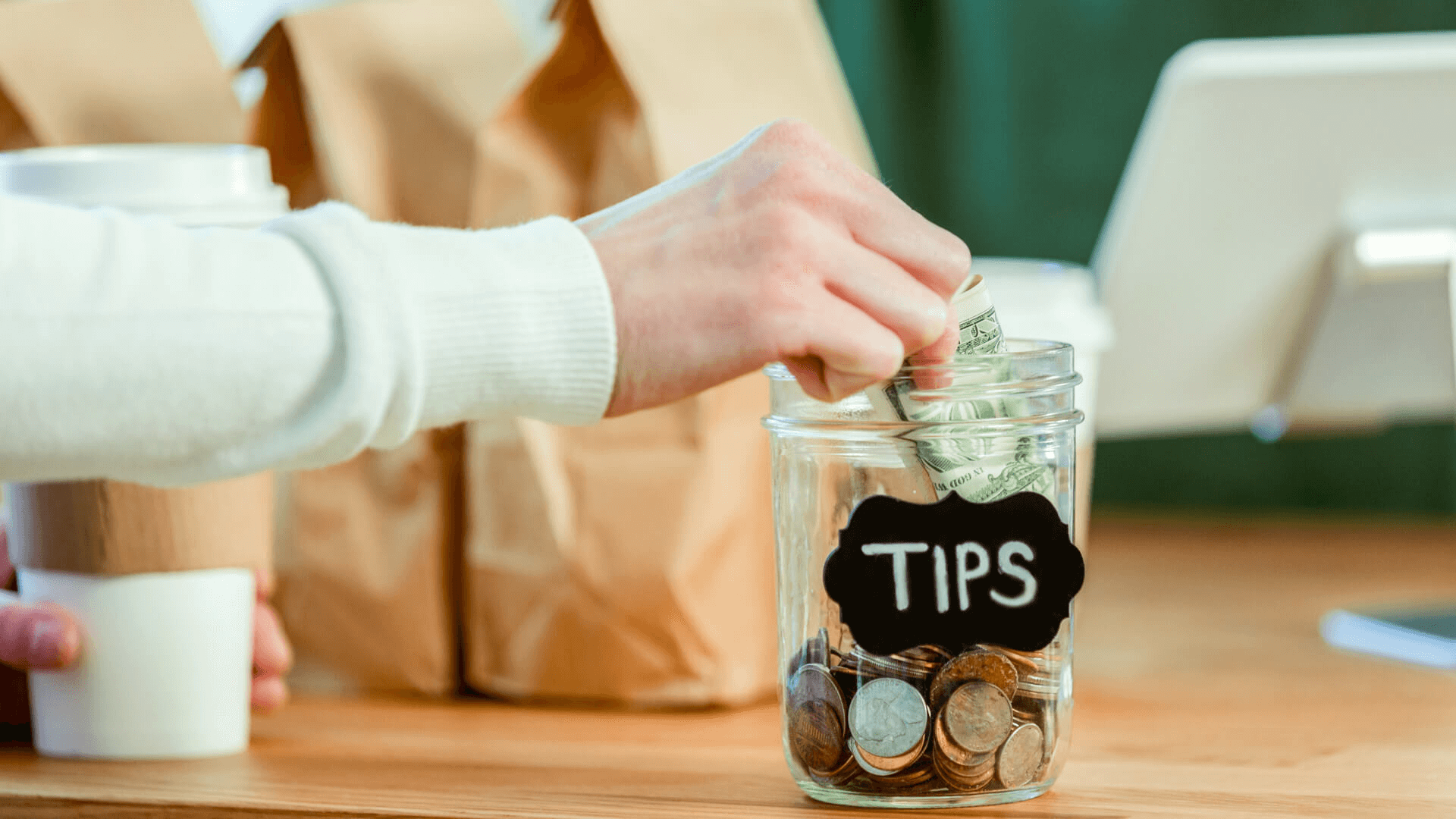 how-much-do-dutch-bros-employees-make-in-tips-starbmag