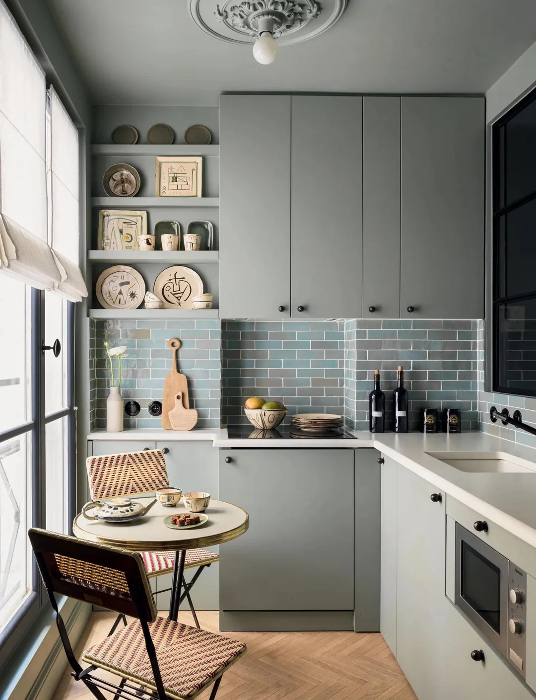 20 Kitchen Paint Ideas For Small Kitchens That Will Give Your Kitchen A ...