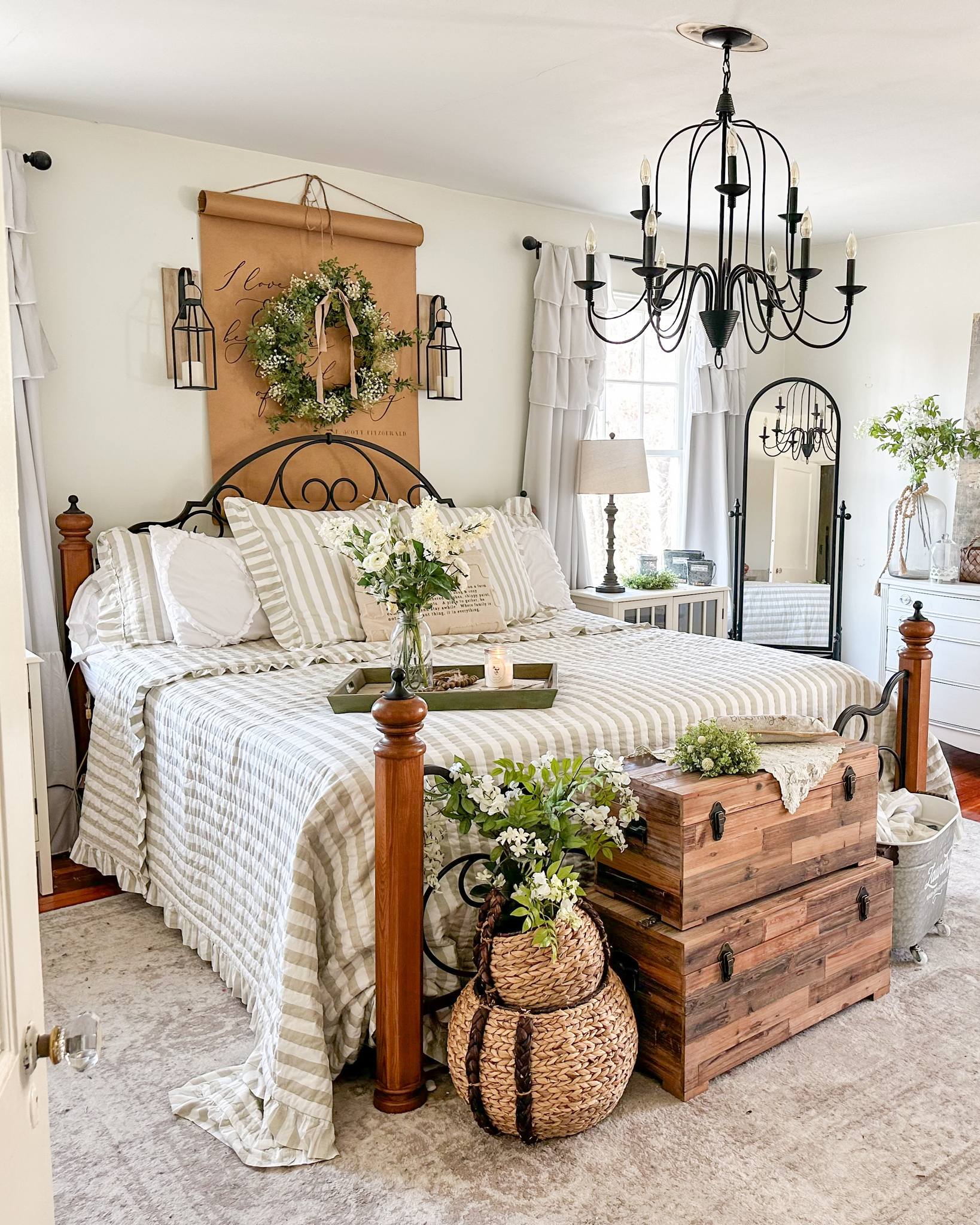 20 Bed Ideas For Small Rooms That Fit Perfectly With Your Bedroom Décor - starbmag