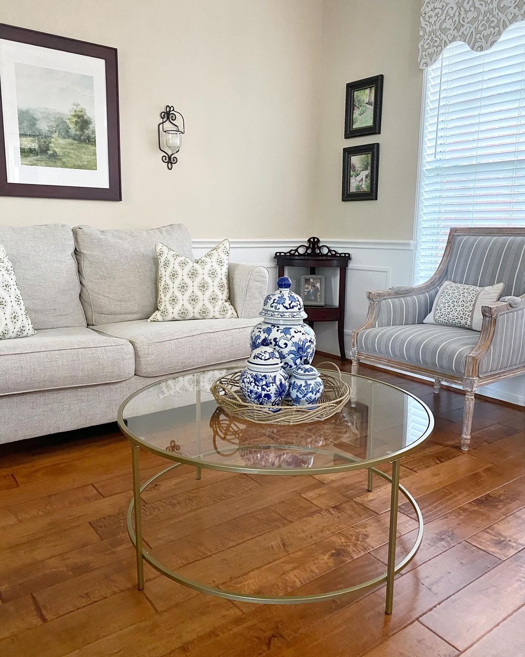 20 Small Coffee Table Ideas That will Maximize Space and Enhance Your ...